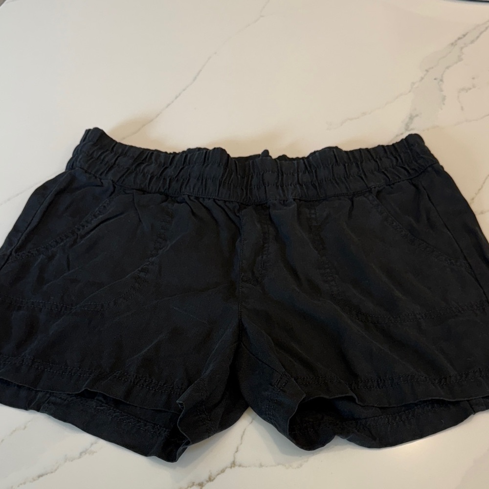 Athleta size 12 shorts
